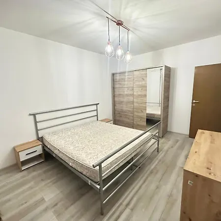 Coresi Mall Galaxy Apartamento Braşov